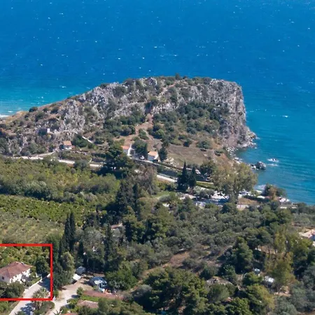 Apartment Aristofanis 3 Tolo