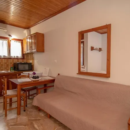Aristofanis 3 Apartment *